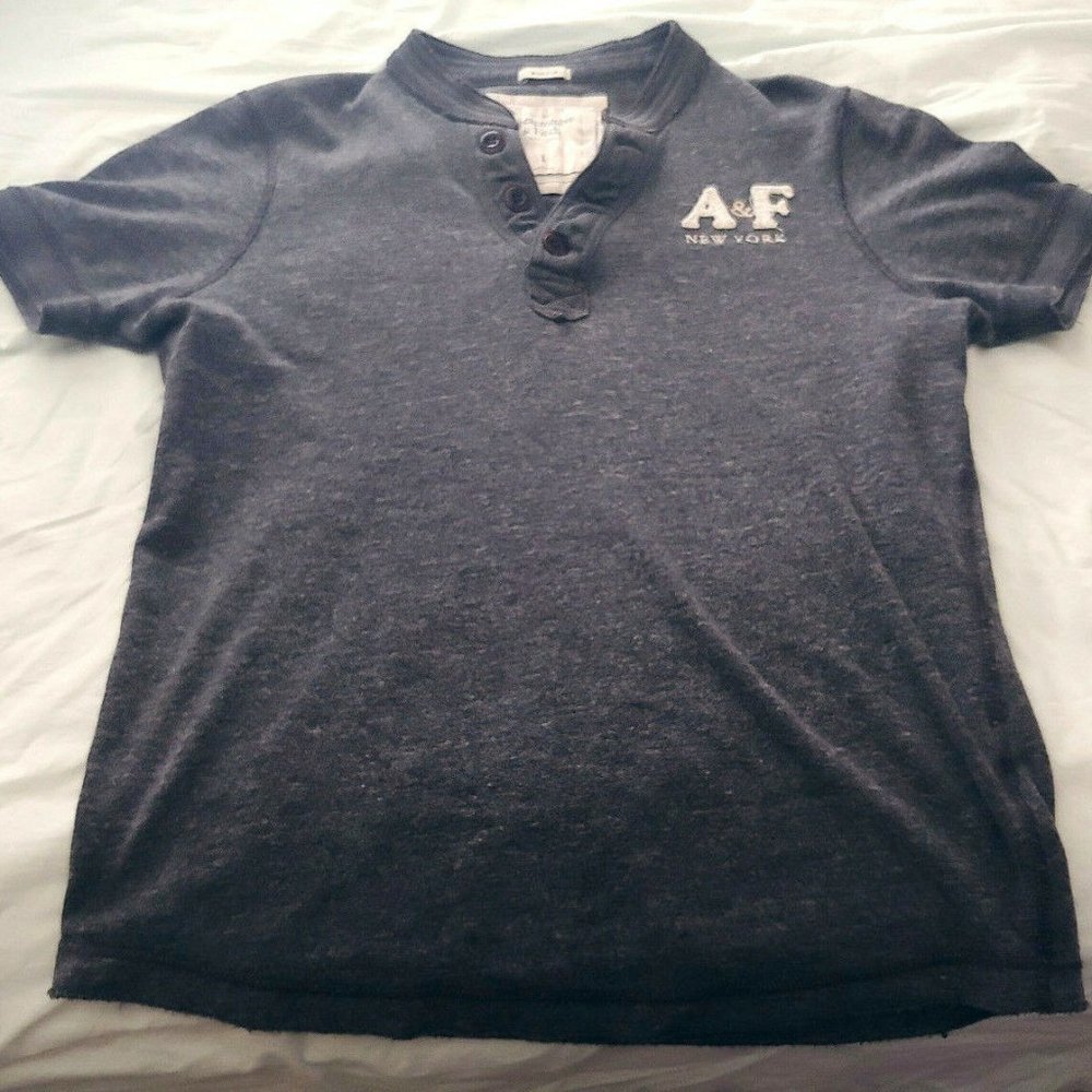 A&F Abercrombie & Fitch T-Shirt Muscle Henley